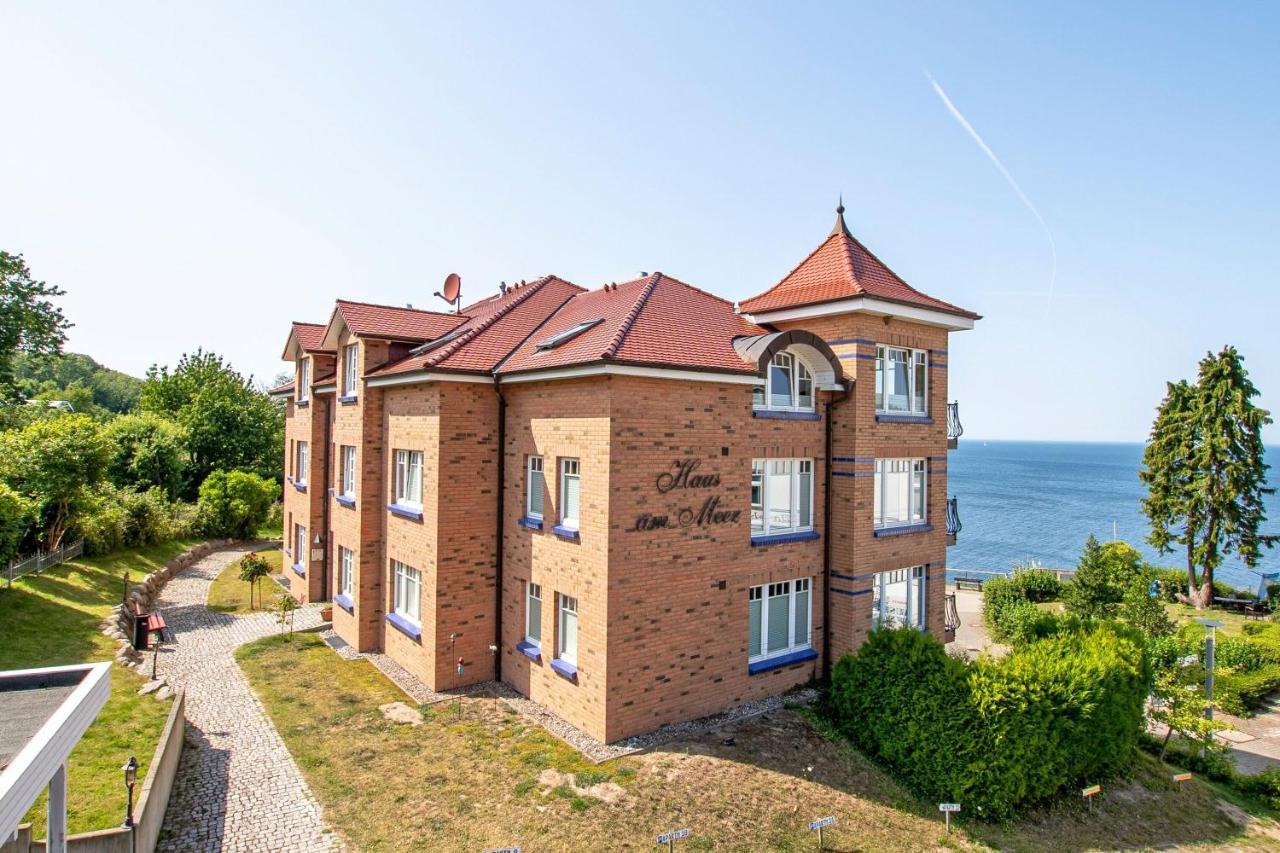 Ferienwohnung Mit Traumhaftem Meerblick - Haus Am Meer Fewo 01 Lohme Esterno foto