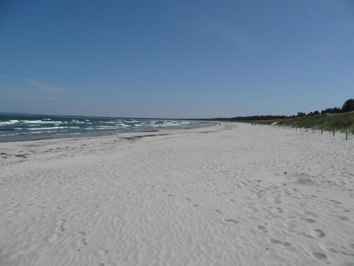 Ferienwohnung Mit Traumhaftem Meerblick - Haus Am Meer Fewo 01 Lohme Esterno foto