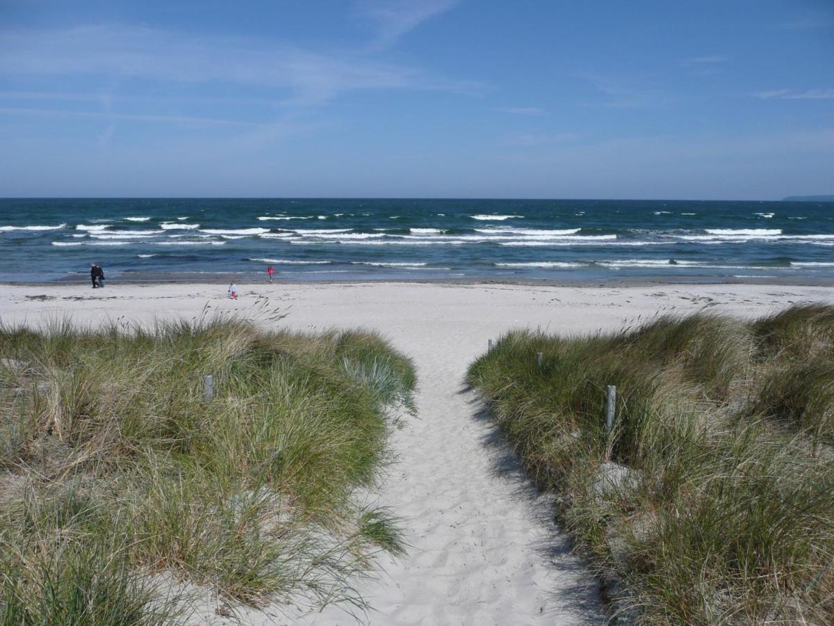 Ferienwohnung Mit Traumhaftem Meerblick - Haus Am Meer Fewo 01 Lohme Esterno foto