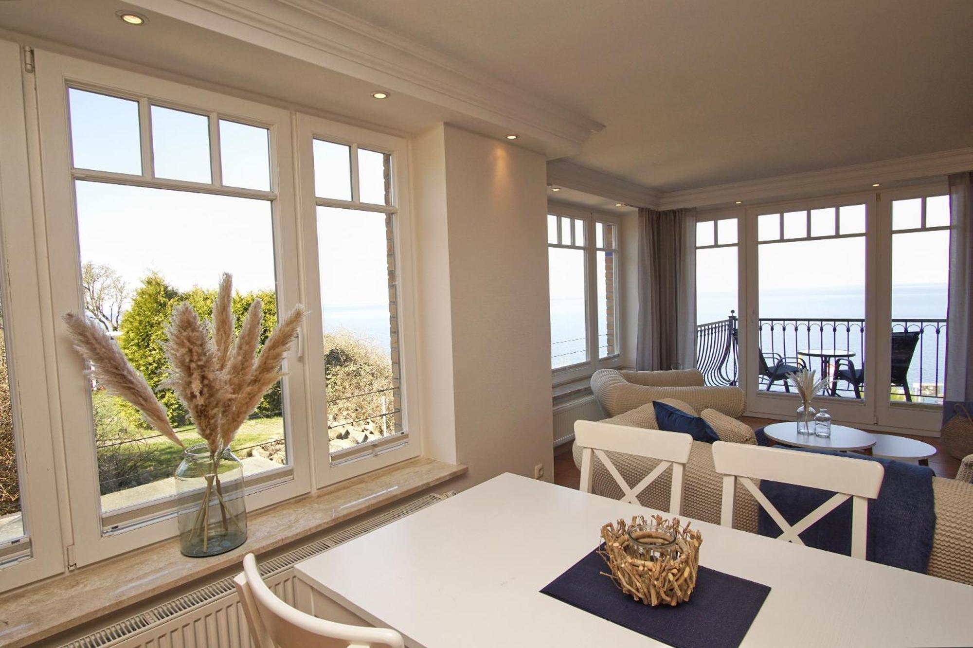 Ferienwohnung Mit Traumhaftem Meerblick - Haus Am Meer Fewo 01 Lohme Esterno foto