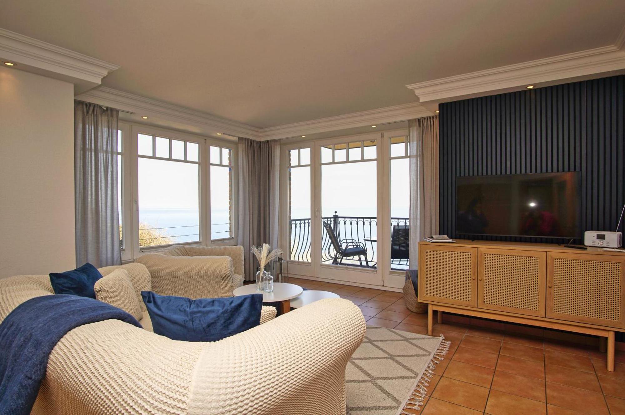 Ferienwohnung Mit Traumhaftem Meerblick - Haus Am Meer Fewo 01 Lohme Esterno foto