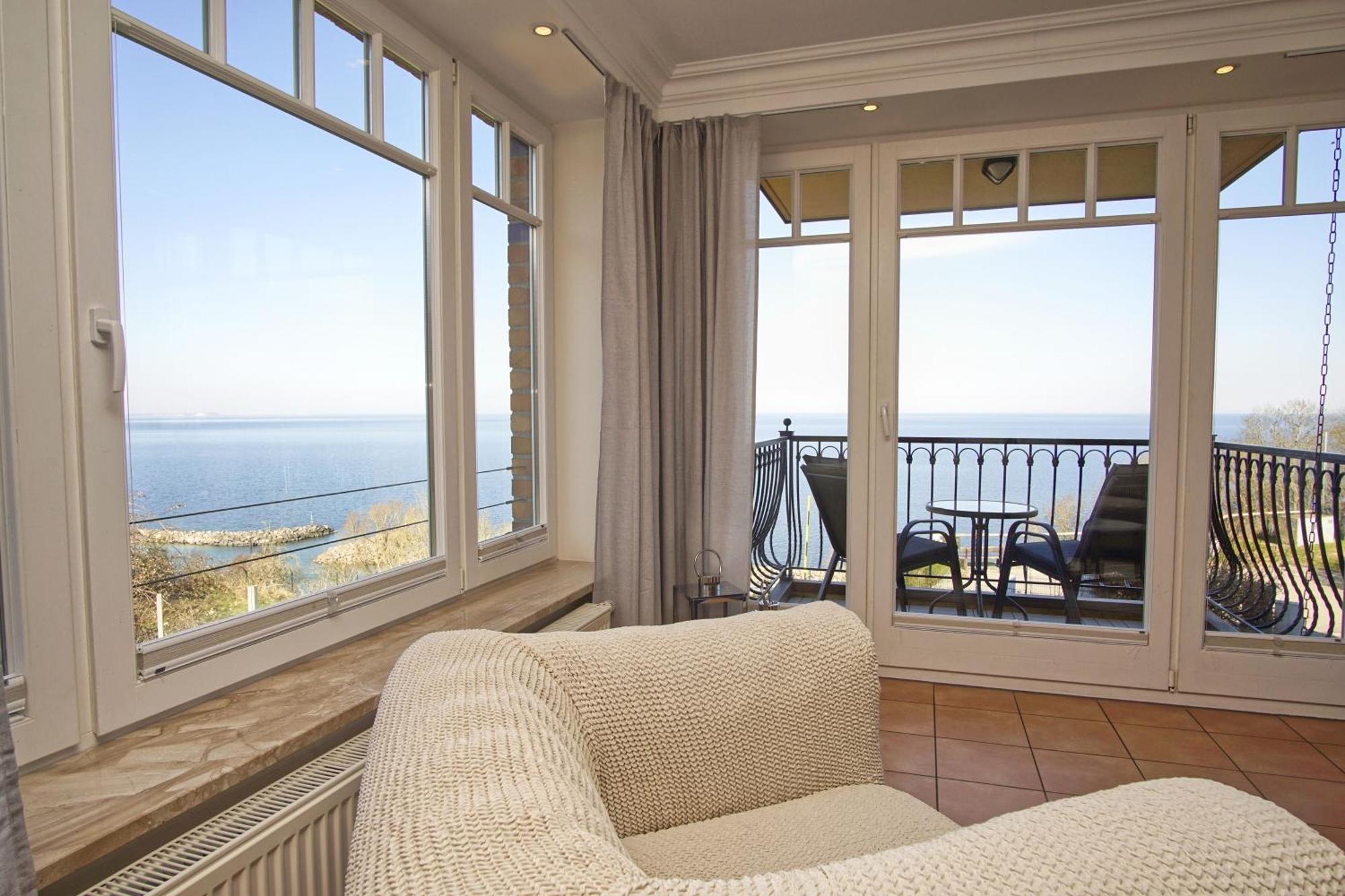 Ferienwohnung Mit Traumhaftem Meerblick - Haus Am Meer Fewo 01 Lohme Esterno foto