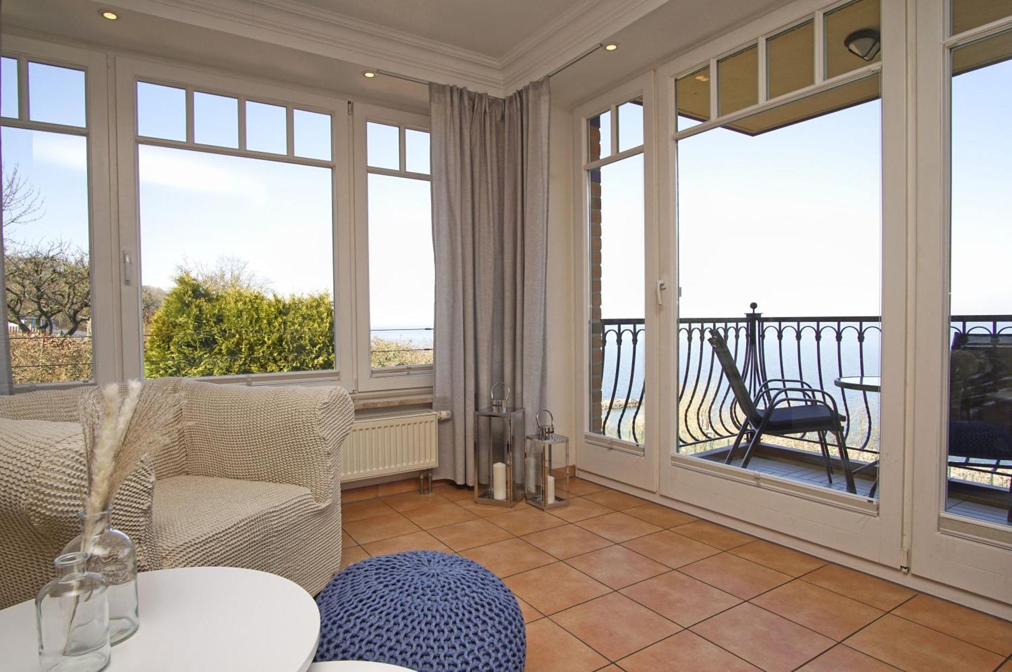 Ferienwohnung Mit Traumhaftem Meerblick - Haus Am Meer Fewo 01 Lohme Esterno foto