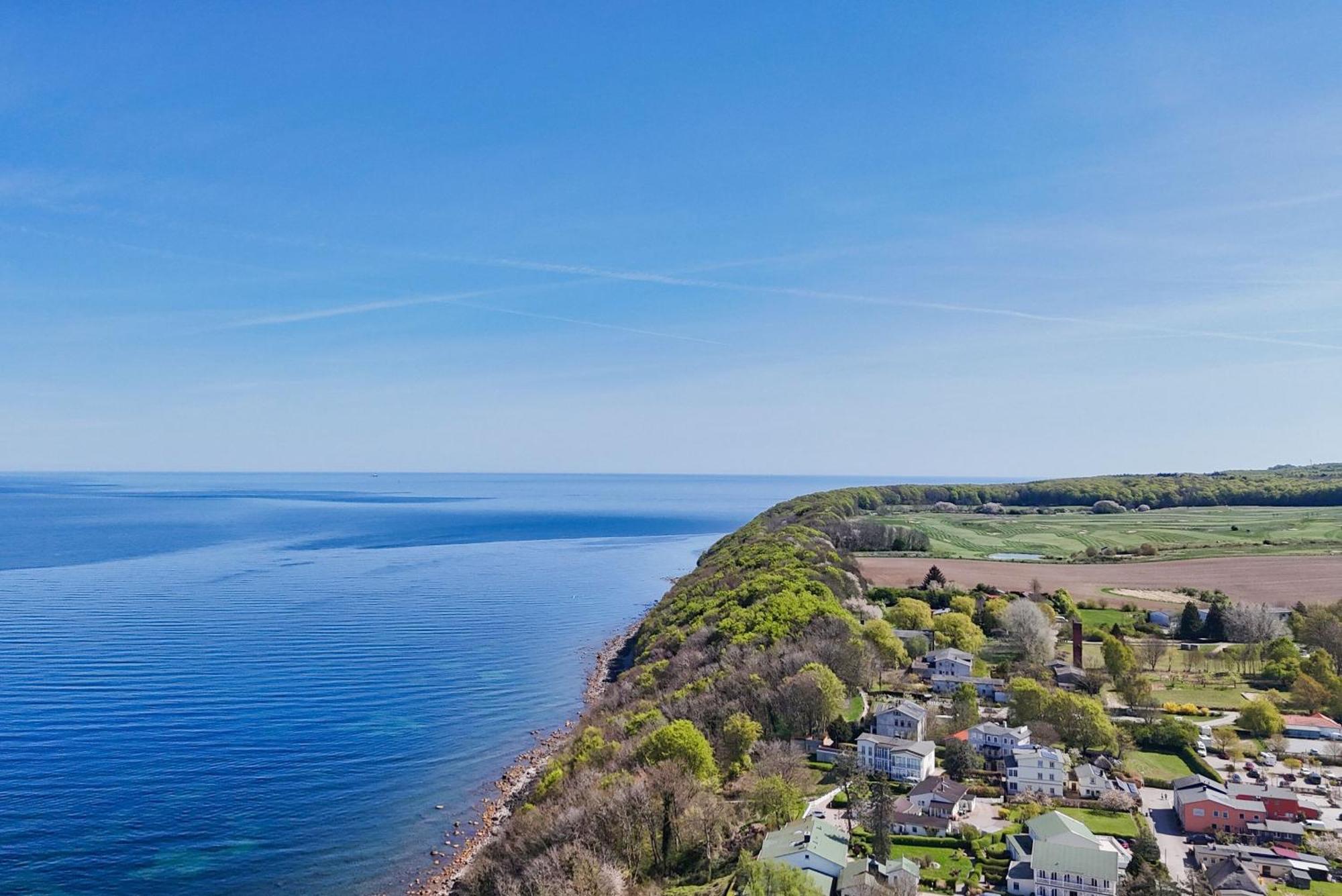 Ferienwohnung Mit Traumhaftem Meerblick - Haus Am Meer Fewo 01 Lohme Esterno foto
